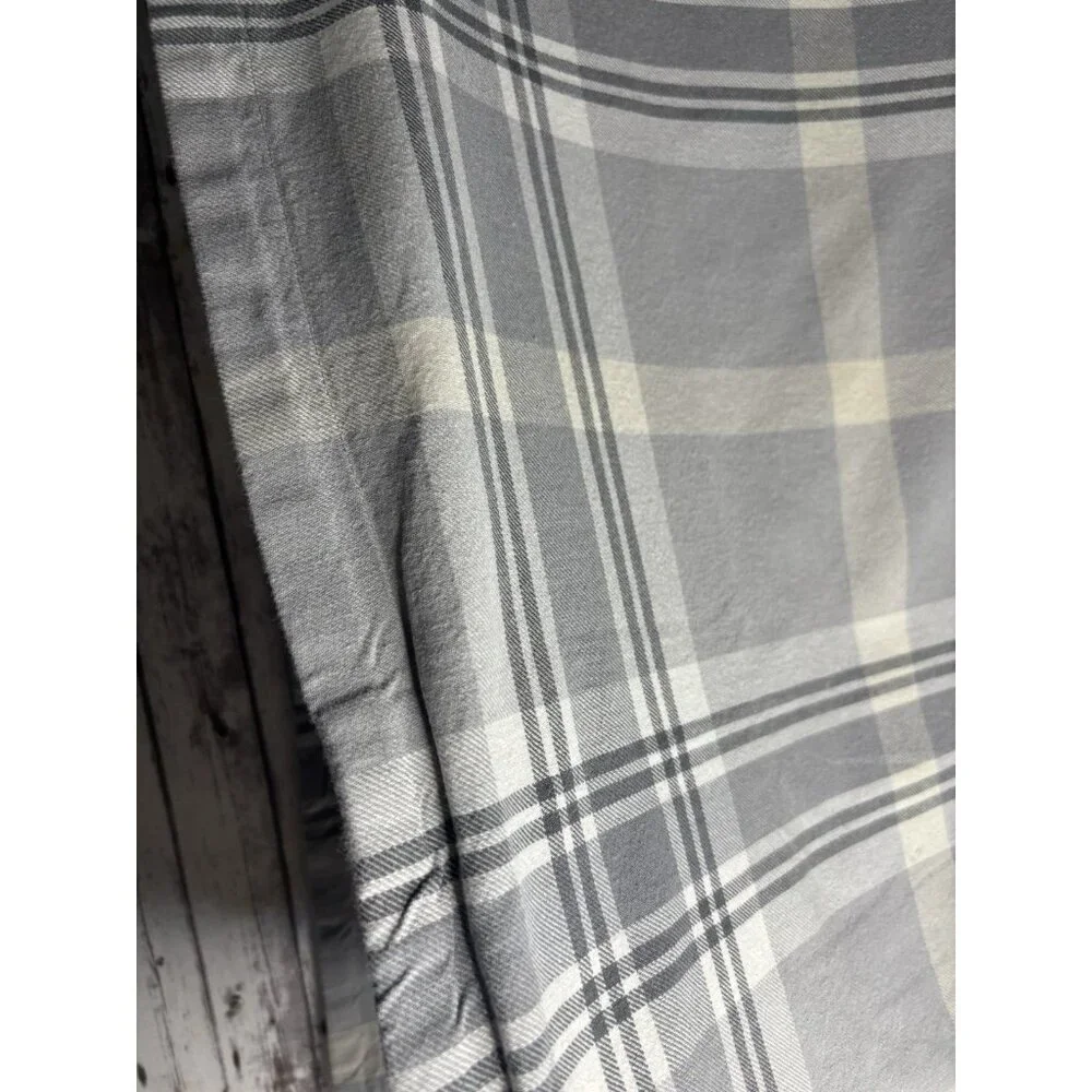 Pottery Barn Turner Plaid Print Cover Gray Ivory PAIR Standard Standard Shams